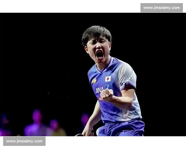 张本智和横滨夺冠脱衣庆祝引争议 中日球迷激辩体育礼仪 张本智和横滨夺冠脱衣庆祝引争议 中日球迷激辩体育礼仪