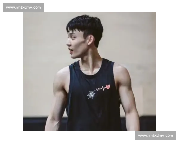 新星迷失反衬徐杰标杆价值：中国男篮后卫线的成长困局与启示